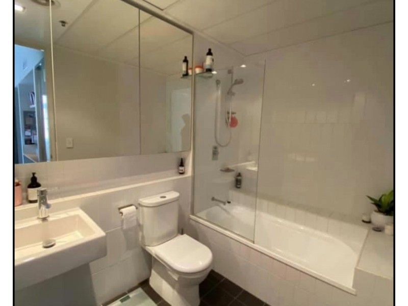 ID:21177989/36 Vernon Terrace, Teneriffe QLD 4005