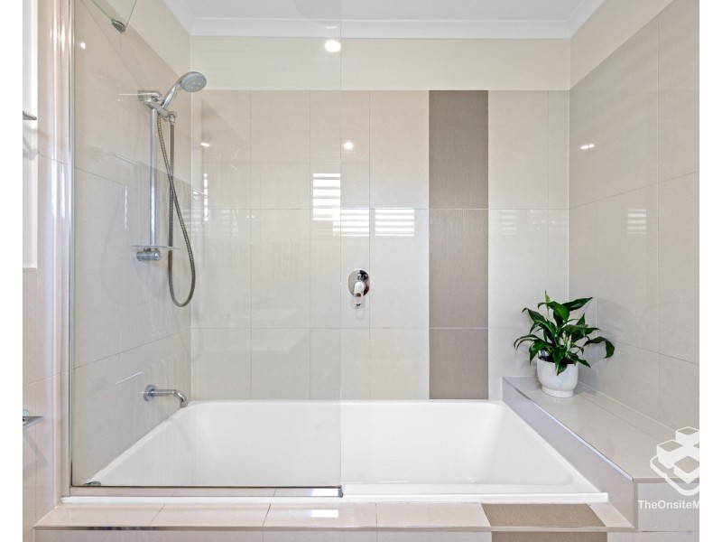 18/25 Silkyoak Street, Runcorn QLD 4113