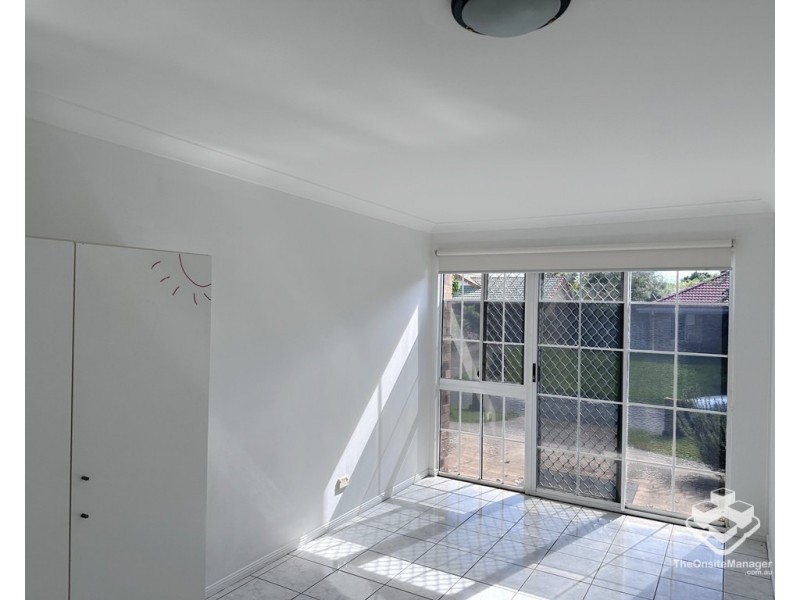 2 Eucalyptus Crescent, Runcorn QLD 4113