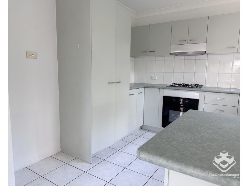2 Eucalyptus Crescent, Runcorn QLD 4113