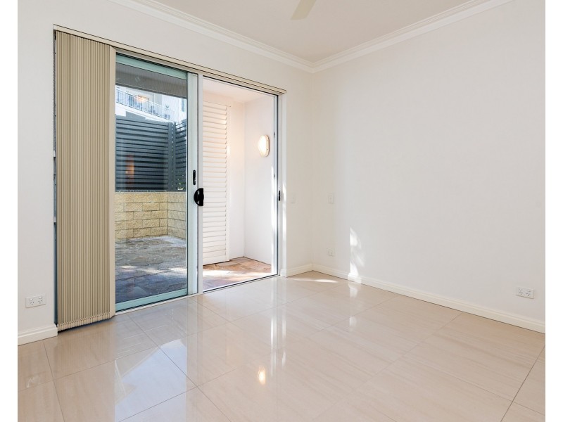 ID:21178119/6 Merthyr Road, New Farm QLD 4005