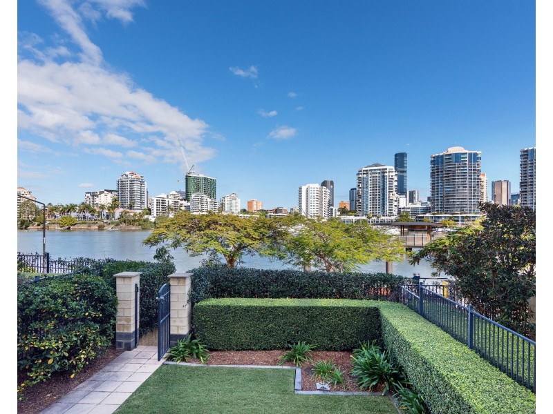 ID:21178119/6 Merthyr Road, New Farm QLD 4005