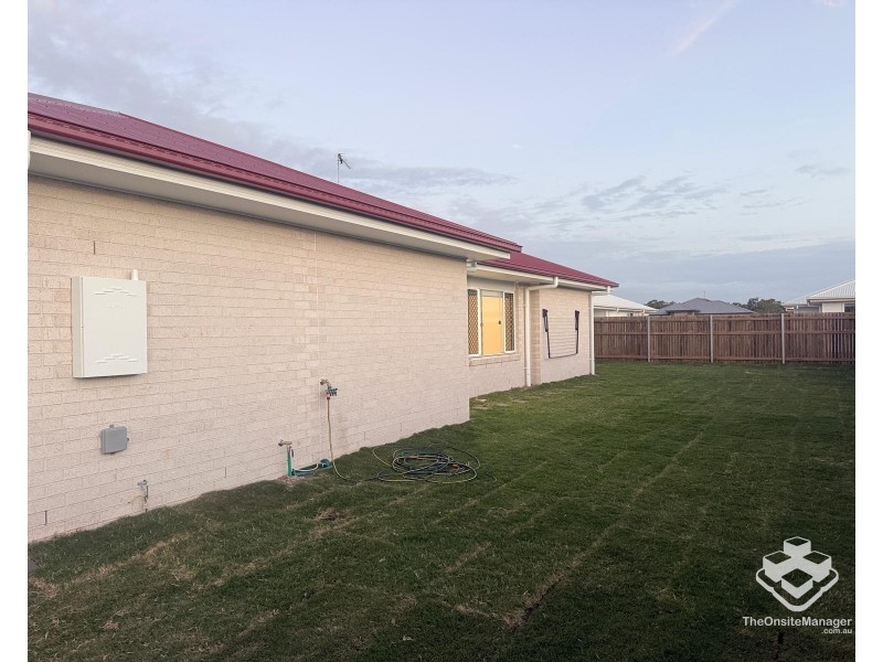 34 Jannik Terrace, Pialba QLD 4655