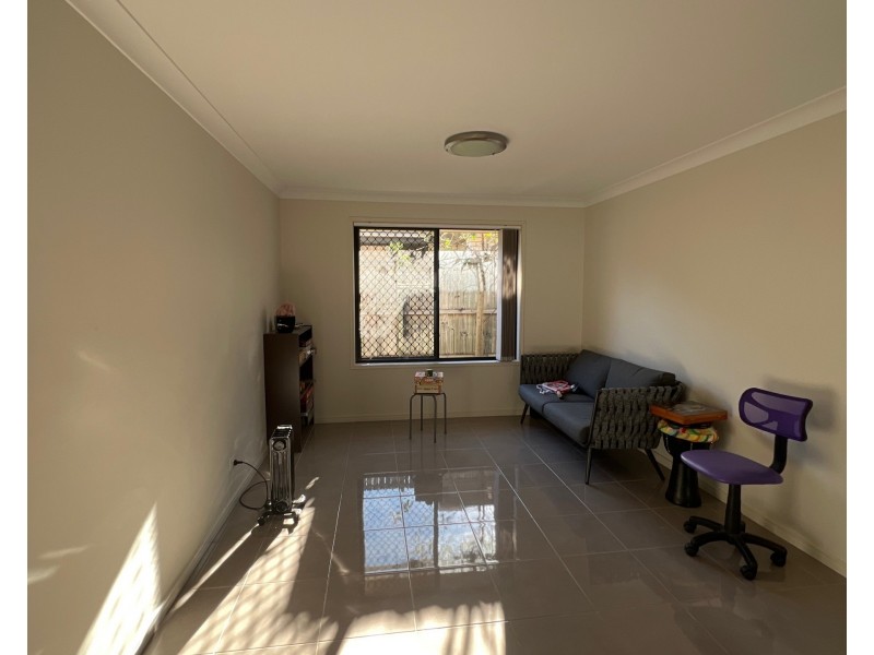 18 Waterhousia Place, Moggill QLD 4070