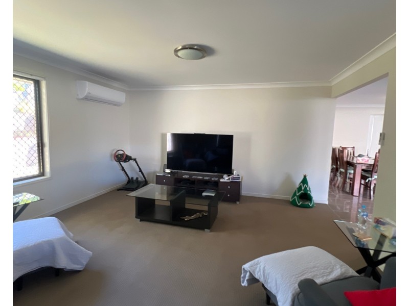 18 Waterhousia Place, Moggill QLD 4070