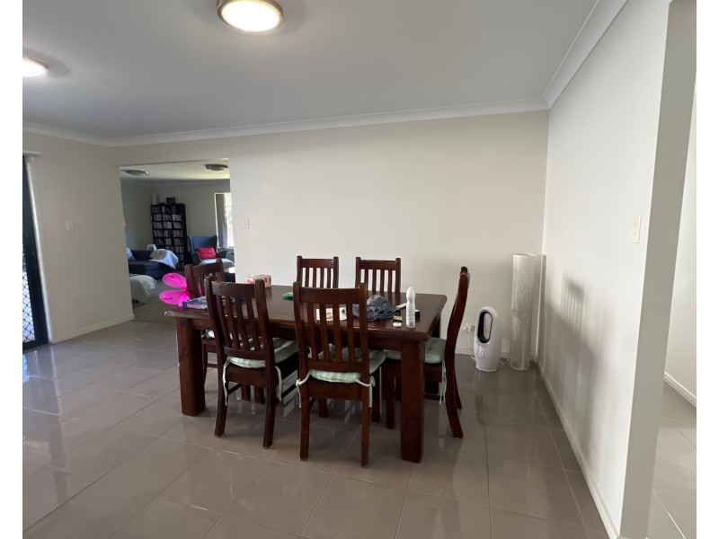 18 Waterhousia Place, Moggill QLD 4070