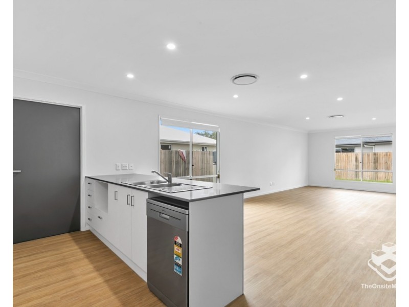 30 Gentle Rain Circuit, Burrum Heads QLD 4659