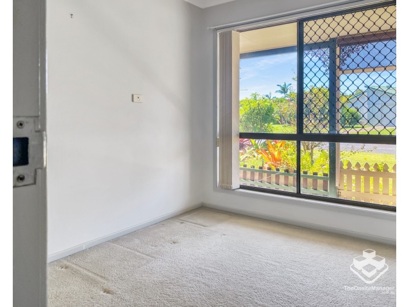 7 Harselaar Drive, Point Vernon QLD 4655