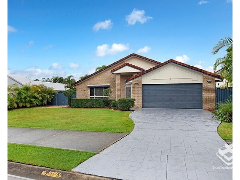 125 Monterey Keys Drive, Helensvale QLD 4212