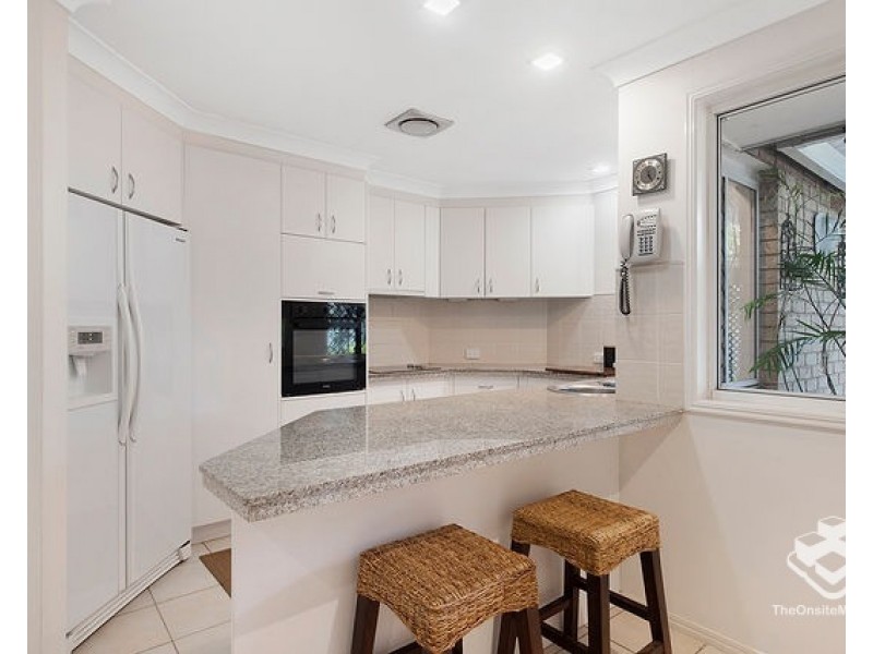 125 Monterey Keys Drive, Helensvale QLD 4212