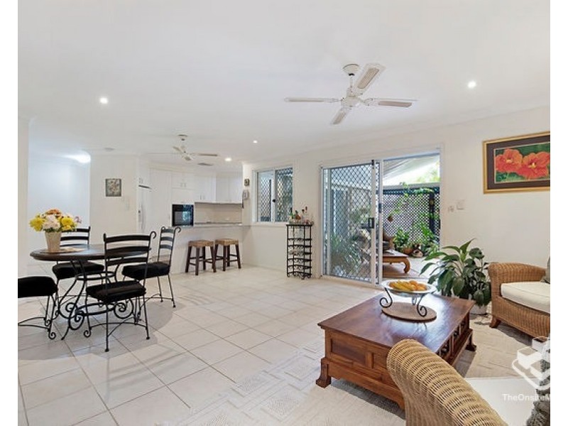 125 Monterey Keys Drive, Helensvale QLD 4212
