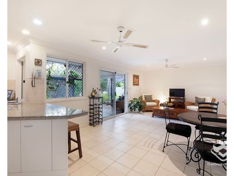 125 Monterey Keys Drive, Helensvale QLD 4212