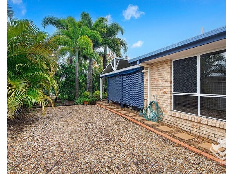 125 Monterey Keys Drive, Helensvale QLD 4212
