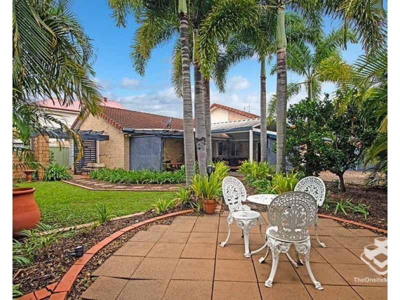 125 Monterey Keys Drive, Helensvale QLD 4212