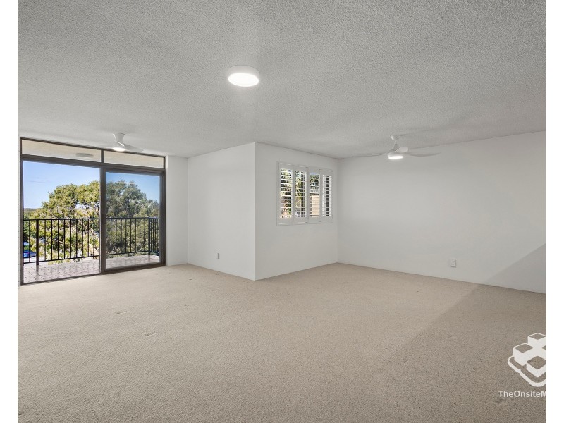 11/7 Landsborough Parade, Golden Beach QLD 4551