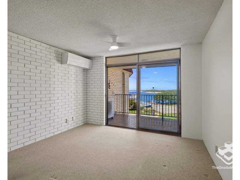 11/7 Landsborough Parade, Golden Beach QLD 4551