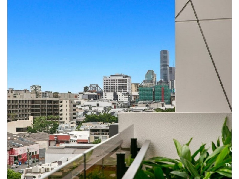 008/27 Commercial Road, Newstead QLD 4006