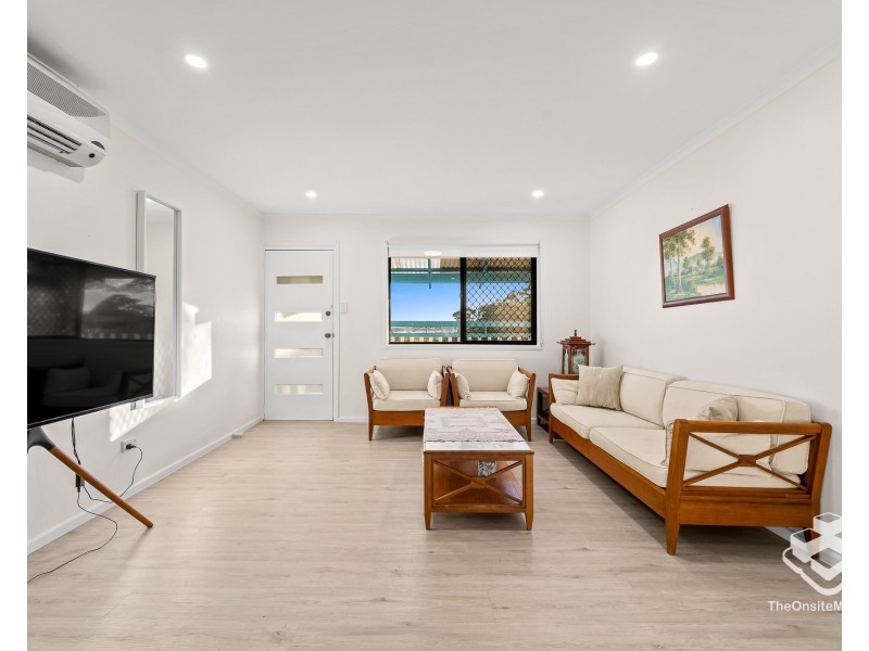 26 Rholanda Crescent, Springwood QLD 4127