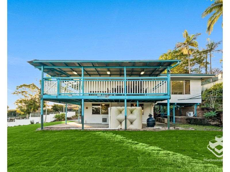 26 Rholanda Crescent, Springwood QLD 4127
