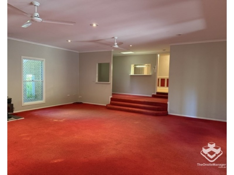 79 Chapel Road, Nikenbah QLD 4655