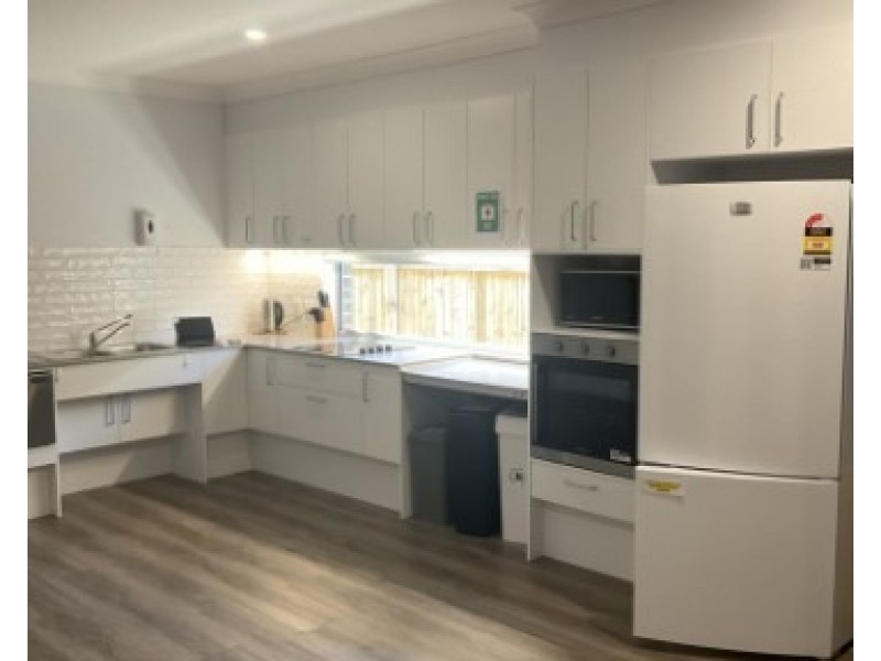 162 McCarthy Road, Avenell Heights QLD 4670