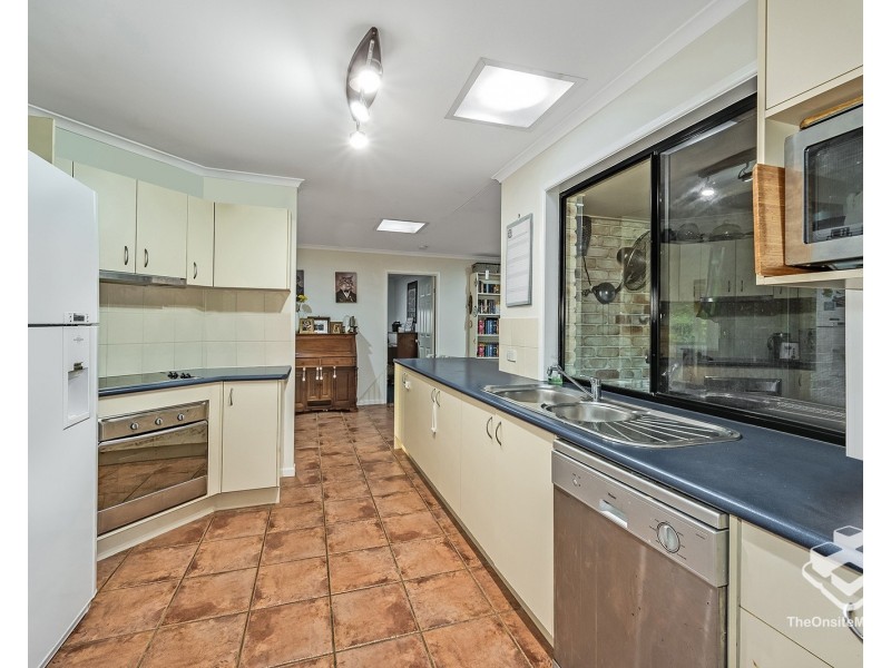 9 Meander Street, Warner QLD 4500
