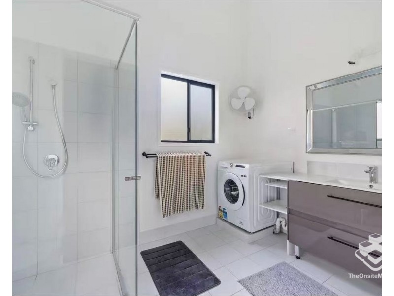 4 Daly Way, Worongary QLD 4213