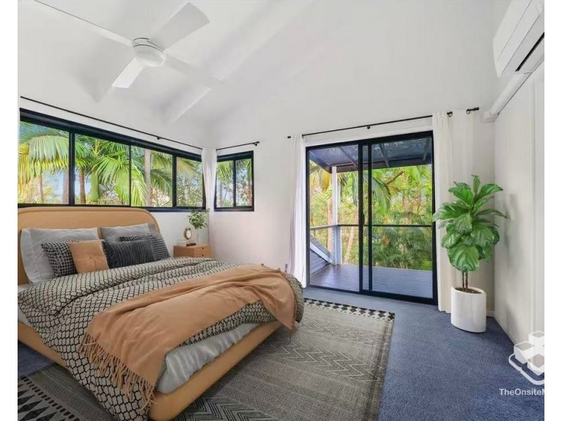 4 Daly Way, Worongary QLD 4213