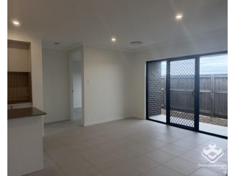 23 Mataranka Circuit, Nikenbah QLD 4655
