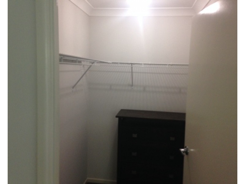 2/16A Cricket Street, Coopers Plains QLD 4108
