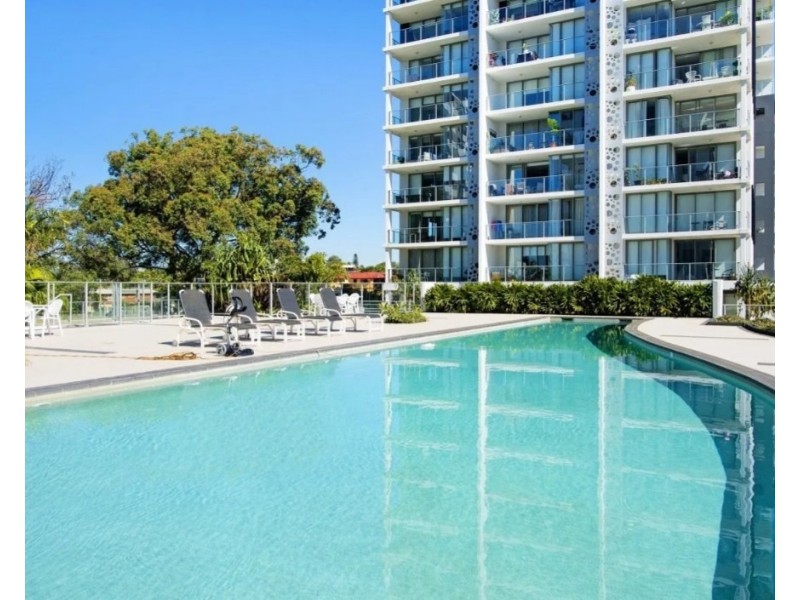 ID:21178469/378 Marine Parade, Labrador QLD 4215