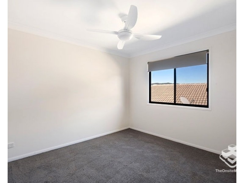 18 Bella Boulevard, Pimpama QLD 4209