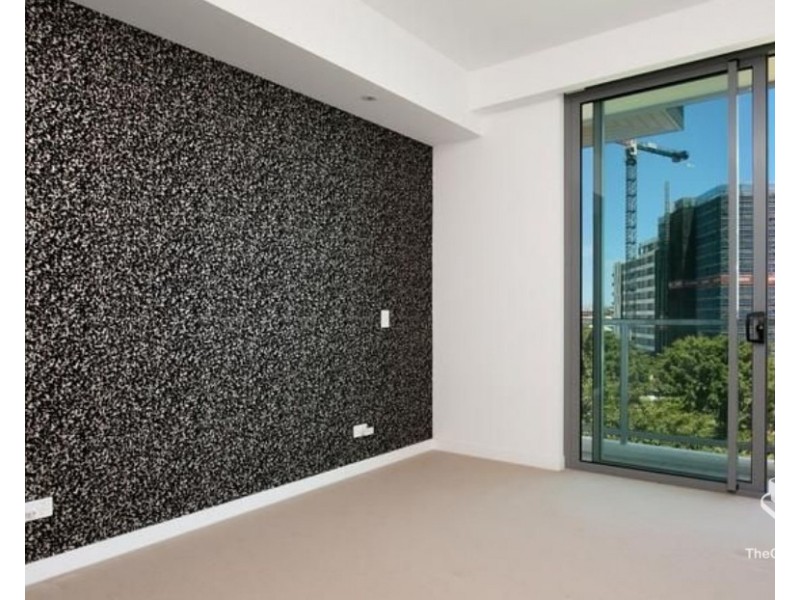 3503/126 Parkside Circuit, Hamilton QLD 4007