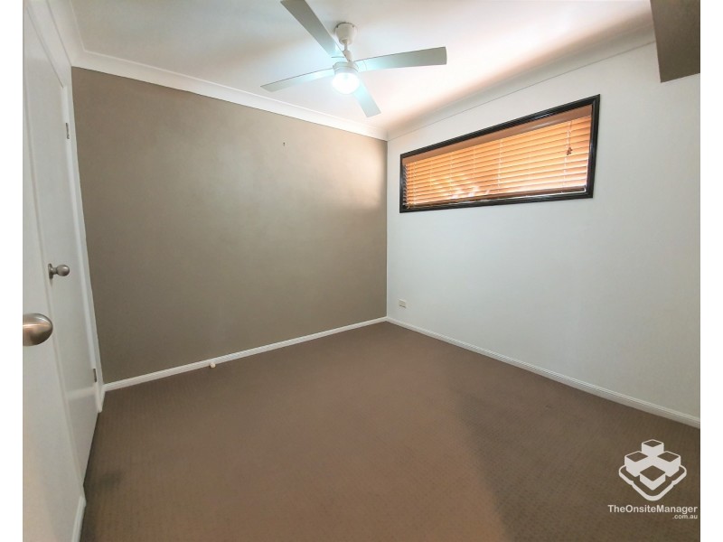 1068/6 Crestridge Crescent, Oxenford QLD 4210