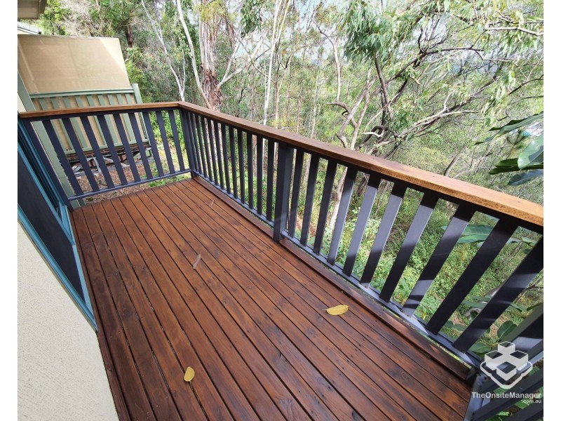 1068/6 Crestridge Crescent, Oxenford QLD 4210