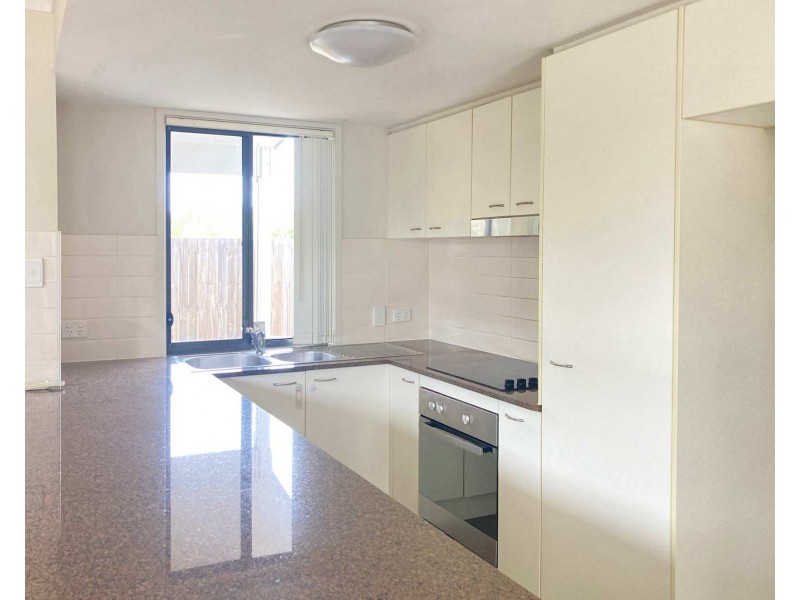 37/26 Christine Street, North Booval QLD 4304