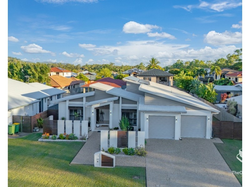 33 Sheerwater Parade, Douglas QLD 4814