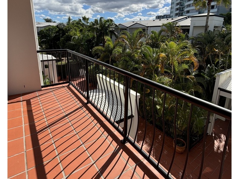 ID:21178654/38 Labrador Street, Labrador QLD 4215