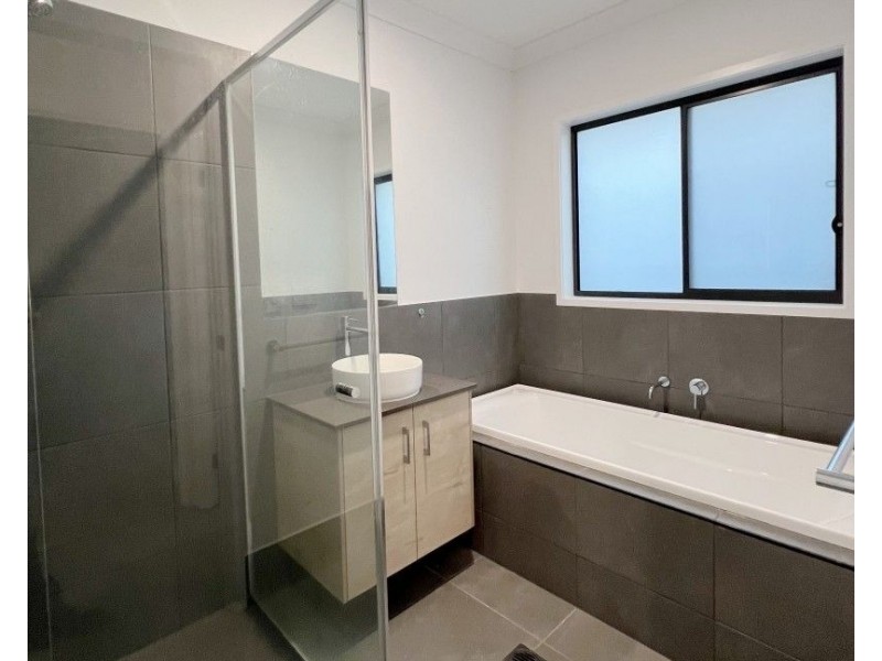 50 Aaron Circuit, Browns Plains QLD 4118