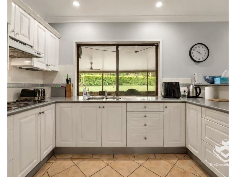 39-41 Kensington Drive, Munruben QLD 4125