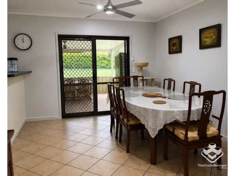 39-41 Kensington Drive, Munruben QLD 4125