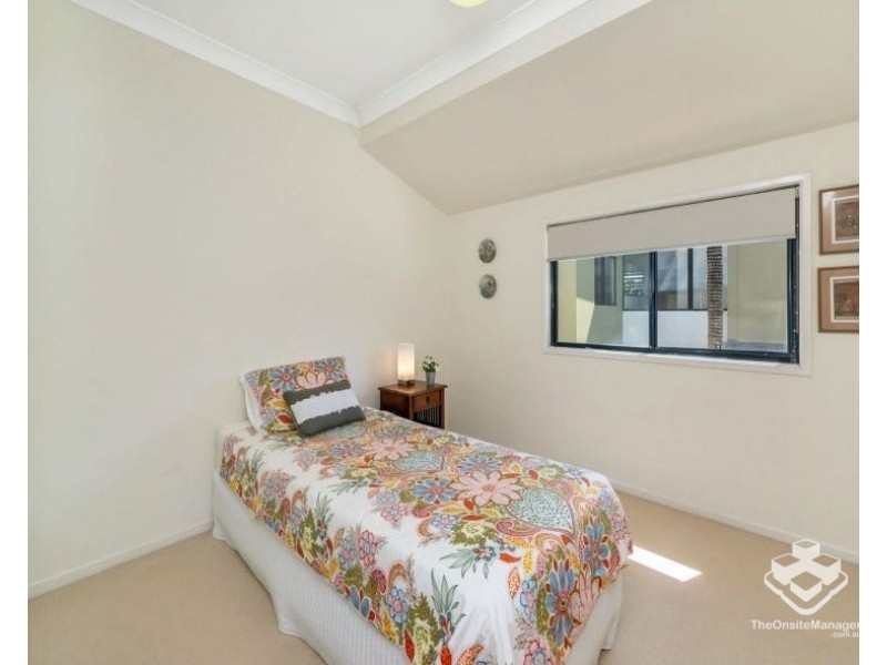 ID:21178779/122 Central Avenue, Indooroopilly QLD 4068