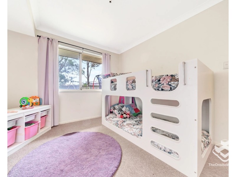 13 Sherbourne Court, Berrinba QLD 4117