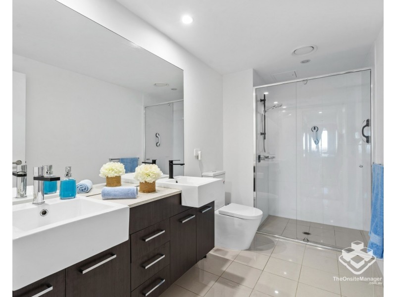 11005/25 East Quay Drive, Biggera Waters QLD 4216