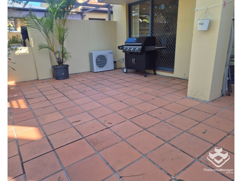 9/206 Cheltenham Drive, Robina QLD 4226