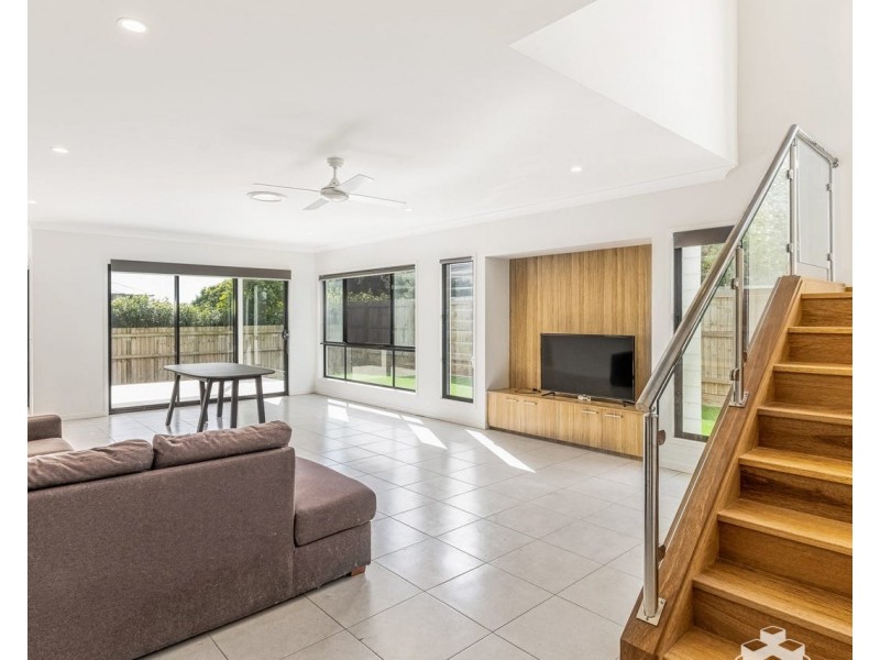 8 Bottlebrush Street, Rochedale QLD 4123