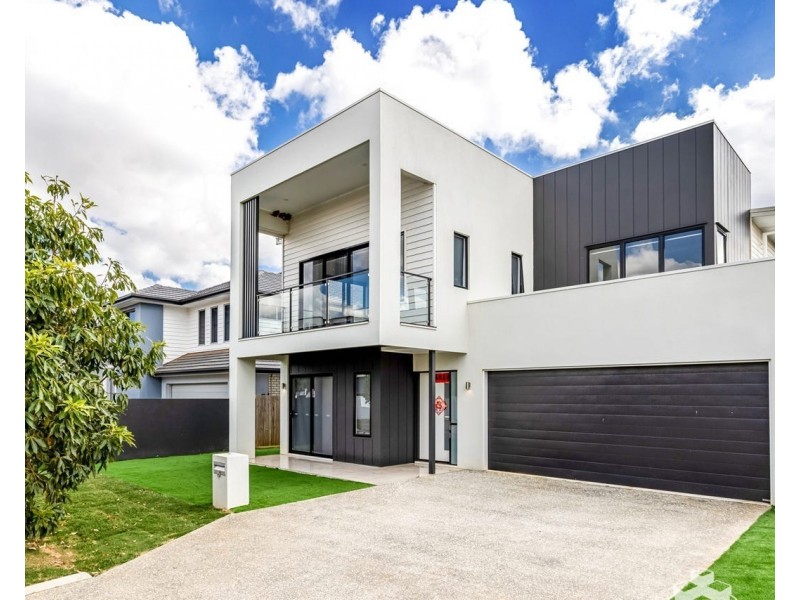 8 Bottlebrush Street, Rochedale QLD 4123
