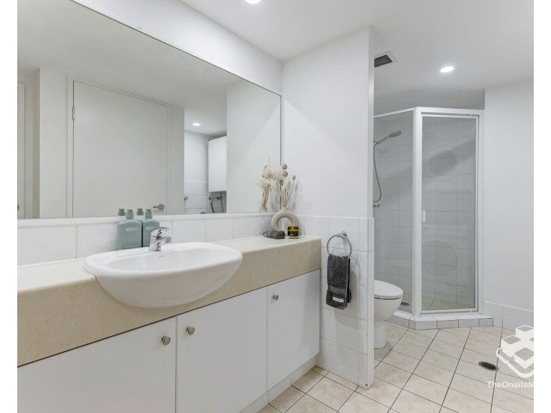 ID:21178989/45 Deakin Street, Kangaroo Point QLD 4169