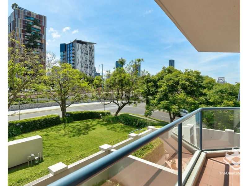 ID:21178989/45 Deakin Street, Kangaroo Point QLD 4169