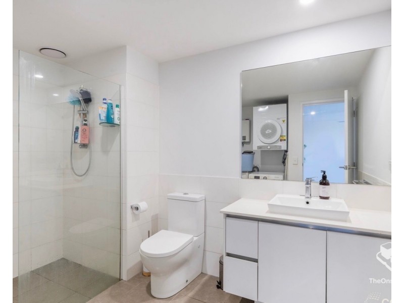 2317/1-7 Waterford Court, Bundall QLD 4217